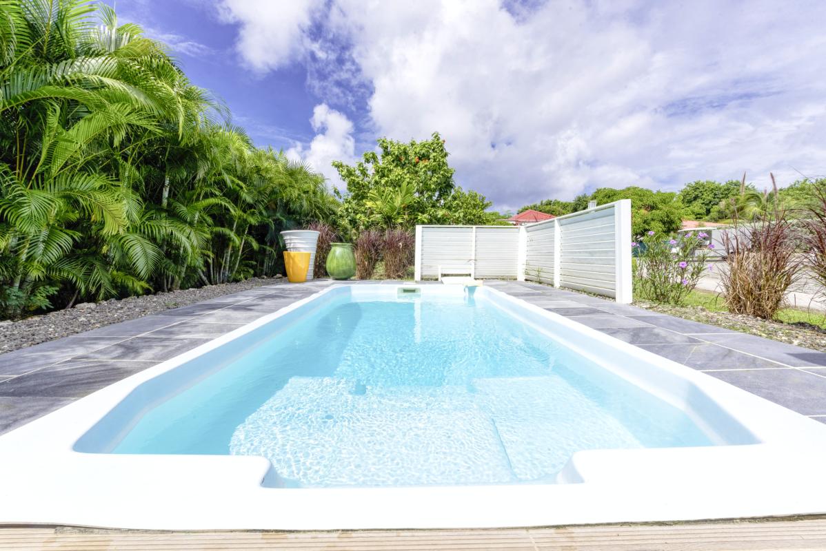 3.Location villa piscine Marie Galante Guadeloupe_Piscine